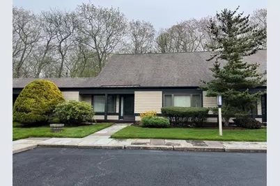 5 Meadowbrood Way, Narragansett, RI 02882 - Photo 1