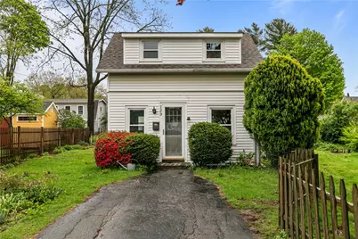 123 Meadow Avenue, South Kingstown, RI 02879 - Photo 1