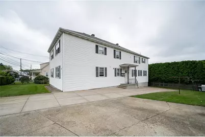 15 Belmont Avenue, East Providence, RI 02914 - Photo 1