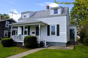 153 Mt Hope Ave, Bristol, RI 02809 - Photo 1