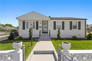 141 Woodward Ave, East Providence, RI 02914 - Photo 1