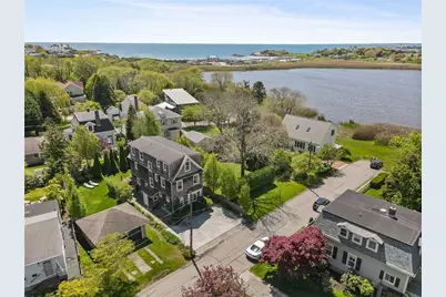 9 Casey Court, Newport, RI 02840 - Photo 1