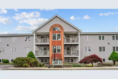 724 Beverage Hill Avenue #304, Pawtucket, RI 02861 - Photo 1