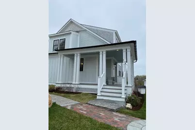 15 Castle Street #7, East Greenwich, RI 02818 - Photo 1