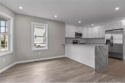 140 Chestnut Avenue, Cranston, RI 02910 - Photo 1