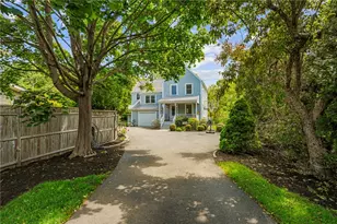 146 Alfred Drown Rd, Barrington, RI 02806 - Photo 1