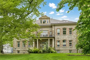 426 Spring St, Newport, RI 02840 - Photo 1