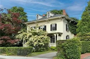 33 Kay St, Newport, RI 02840 - Photo 1