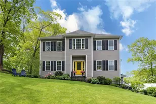 79 Arnold Dr, Cumberland, RI 02864 - Photo 1