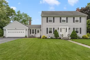 15 Metcalf Dr, Cumberland, RI 02864 - Photo 1