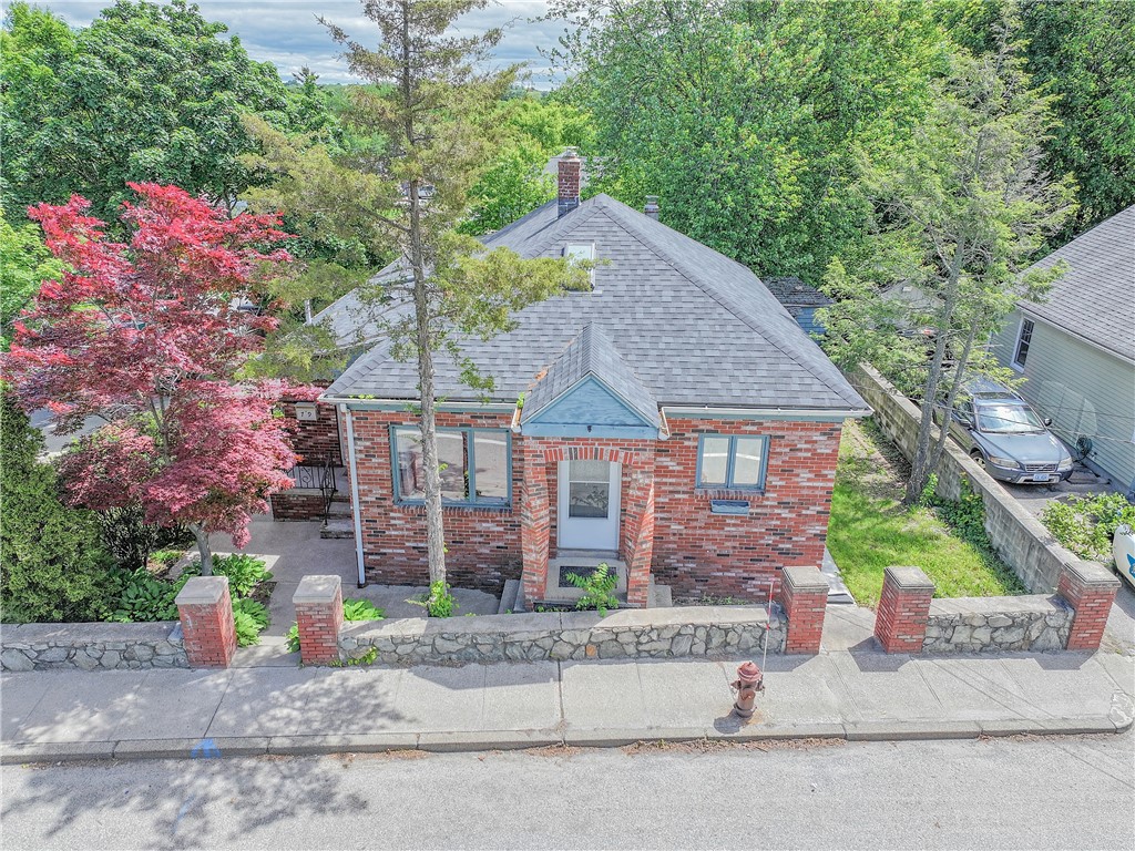 79 George Waterman Rd, Johnston, RI 02919 - MLS 1386248 - Coldwell Banker
