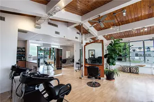 982 Willett Ave, East Providence, RI 02915 - Photo 1