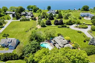 95 Riverscape Ln, Tiverton, RI 02878 - Photo 1