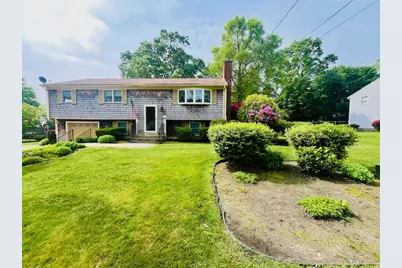 40 Roosevelt Drive, Bristol, RI 02809 - Photo 1