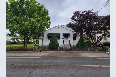 129 Glenbridge Avenue, Providence, RI 02909 - Photo 1