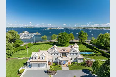 169 Wellington Avenue, Newport, RI 02840 - Photo 1