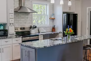 71 Vinton Ave, Cranston, RI 02920 - Photo 1