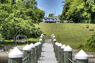 457 Poppasquash Rd, Bristol, RI 02809 - Photo 1