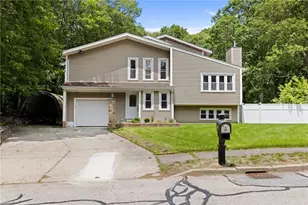 67 Highwood Dr, Coventry, RI 02816 - Photo 1