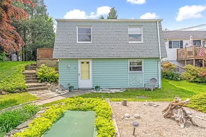 44 Summit Road, Portsmouth, RI 02871 - Photo 1