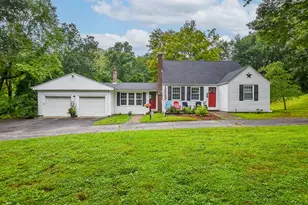 90 Cider Mill Rd, North Smithfield, RI 02896 - Photo 1