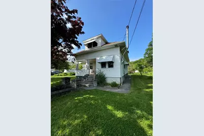 2690 Warwick Avenue, Warwick, RI 02889 - Photo 1