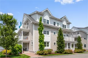 40 Kettle Point Ave, East Providence, RI 02914 - Photo 1