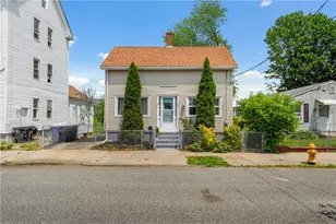 24 Kepler St, Pawtucket, RI 02860 - Photo 1