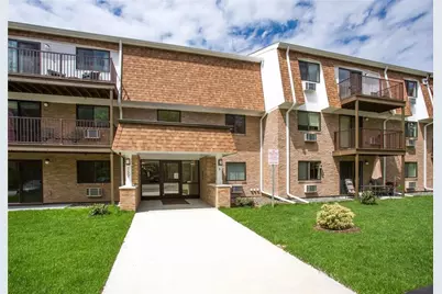 752 Quaker Lane #C311, Warwick, RI 02818 - Photo 1