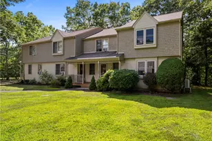 37 Niblick Cir, Coventry, RI 02816 - Photo 1