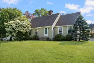 2477 Kingstown Rd, South Kingstown, RI 02881 - Photo 1