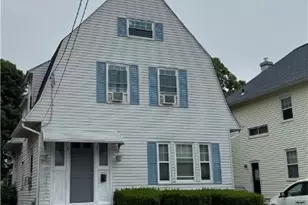 29 Rhodes Ave, Cranston, RI 02905 - Photo 1