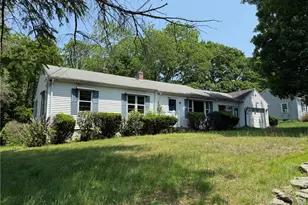 5 Pleasant View Cir, Smithfield, RI 02828 - Photo 1