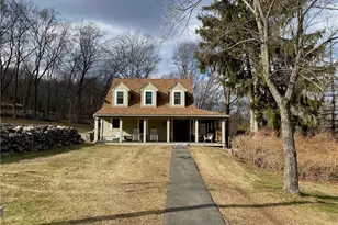 32 Wilbur Rd, Lincoln, RI 02865 - Photo 1