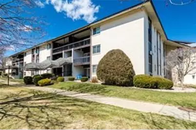 400 Narragansett Parkway #SB4, Warwick, RI 02888 - Photo 1