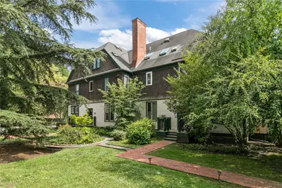 158 Narragansett Avenue #U, Newport, RI 02840 - Photo 1