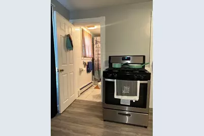 109 Kenyon Avenue, Pawtucket, RI 02861 - Photo 1