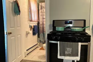 109 Kenyon Ave, Pawtucket, RI 02861 - Photo 1