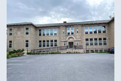 7 Mount Hope Avenue #201, Providence, RI 02906 - Photo 1