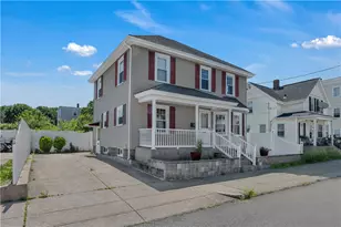 12 Orth St, Pawtucket, RI 02860 - Photo 1