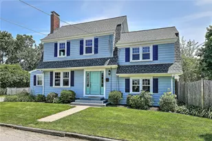 4 Harlem St, East Providence, RI 02916 - Photo 1