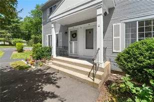 9 Eagle Run, Warwick, RI 02818 - Photo 1