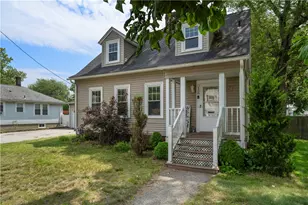 150 Church Ave, Warwick, RI 02889 - Photo 1