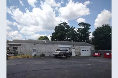 33 Maple Avenue, East Providence, RI 02915 - Photo 1