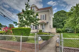 3 Smithfield Ave, Pawtucket, RI 02860 - Photo 1