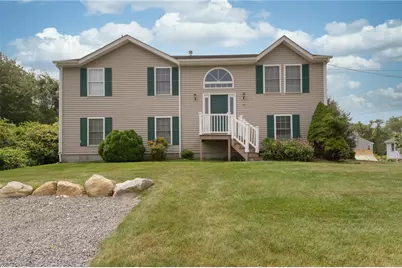 92 Palm Beach Avenue, Narragansett, RI 02882 - Photo 1