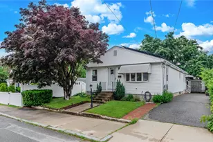 75 Columbus St, Providence, RI 02908 - Photo 1