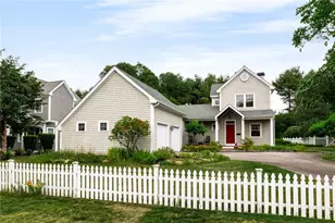 200 Wickford Point Rd, North Kingstown, RI 02852 - Photo 1