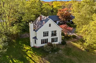 1705 Wampanoag Trl, Barrington, RI 02806 - Photo 1