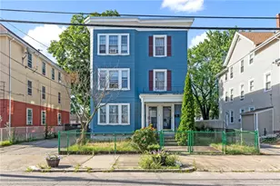 266 Sayles Ave, Pawtucket, RI 02860 - Photo 1